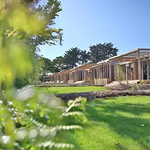 4* Camping Maeva Respire Le Village Perrosien